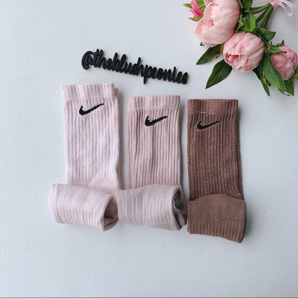 Nike Custom Hand Dyed Crew Socks - Picture 2 of 7